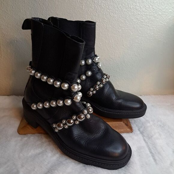 Zara Savida Ankle Boots with Pearl Straps Black Size 6 (36UK) w/1 flaw - Picture 3 of 13
